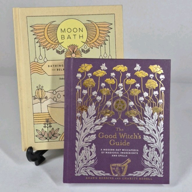 The Good Witchs Guide Book Moon Bath Bathing For Relaxation Book Set