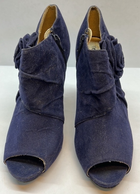 Mossimo Blue Peep Toe Heels Fabric Rosette Ankle Bootie Pumps Size 8.5