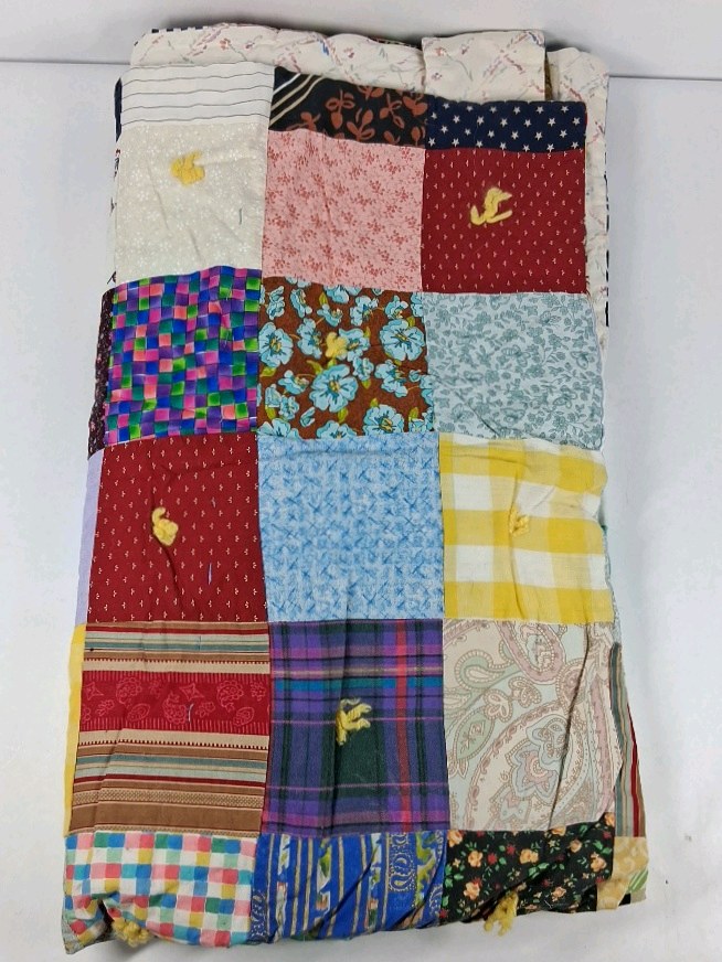 Handmade Patchwork Quilt Multicolor Square Pattern Vintage Style