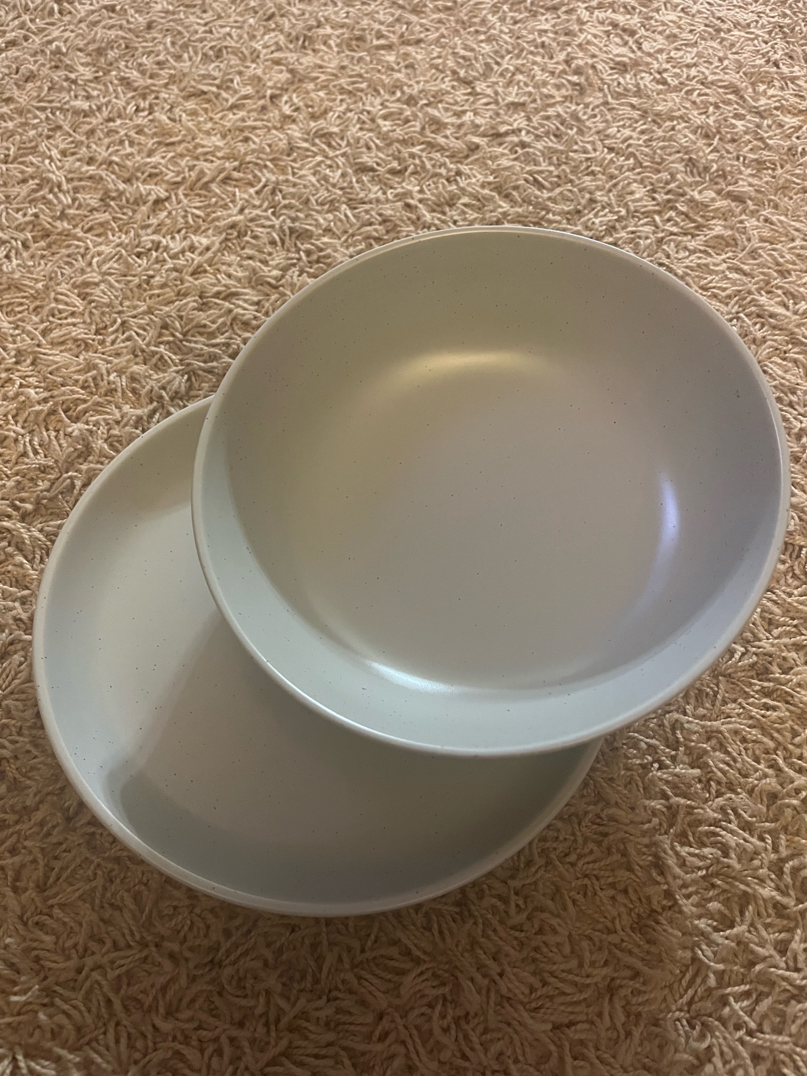 8 piece dinner set  smoke grey color  four 8 salad plates, four 7.75 dinner bowl