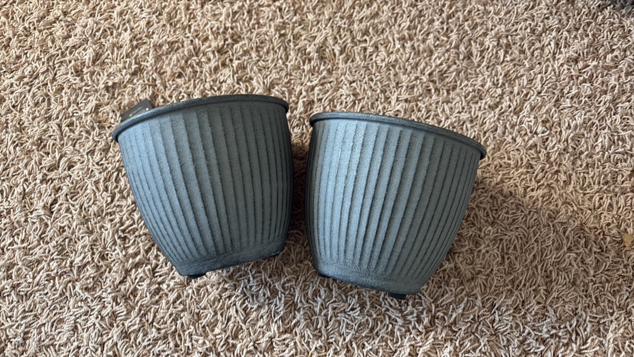 Natural IronStone GardenFlower Pots, Two Small Pots 6 Inches Wide 0.4 Gallon Size Brown Color With Decorative Lines