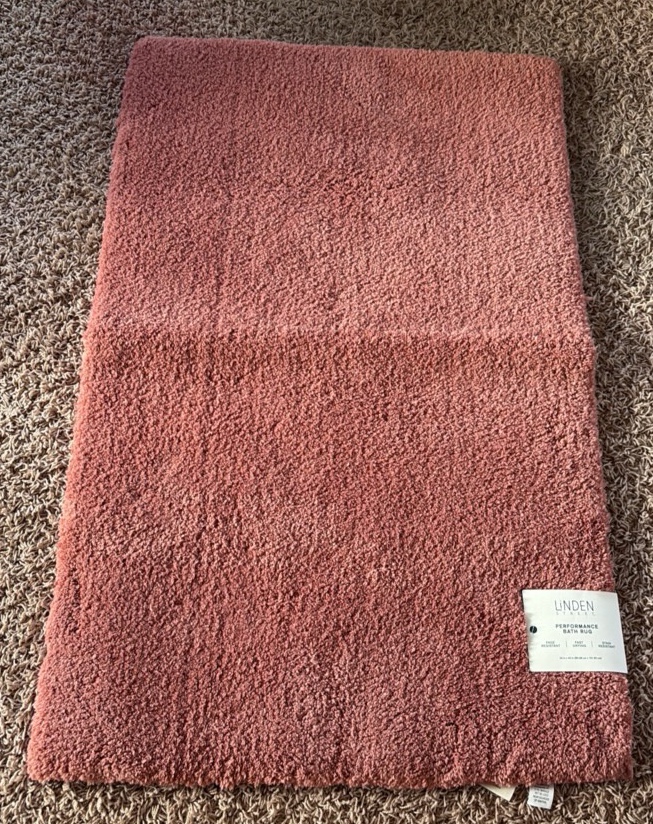 Pink Bath RugMat Very Soft 24 inches x 40 inches Linder. Street Brand