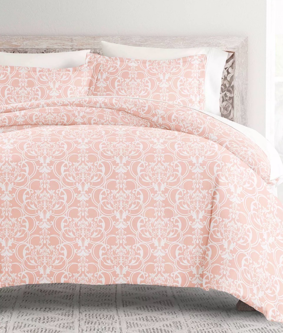 Romantic Damask Pattern 3-Piece Duvet Cover Set King and Cali King Bed Sized