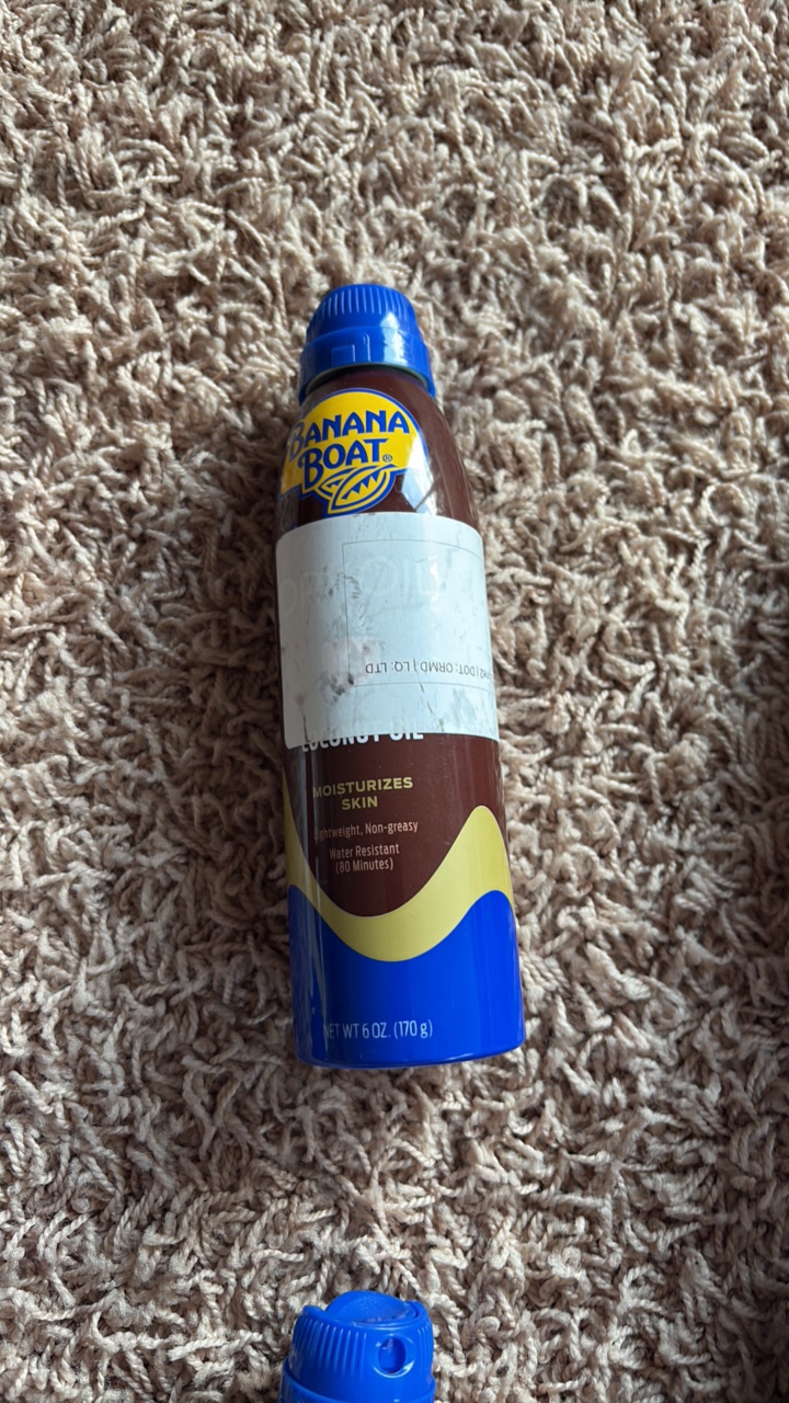 Banana Boat Brand Dry Tanning Oil Spray Can 8 SPF With Coconut Oil Lightweight and Not Greasy 6 Ounce Spray Can DOESNT EXPIRE UNTIL 2028