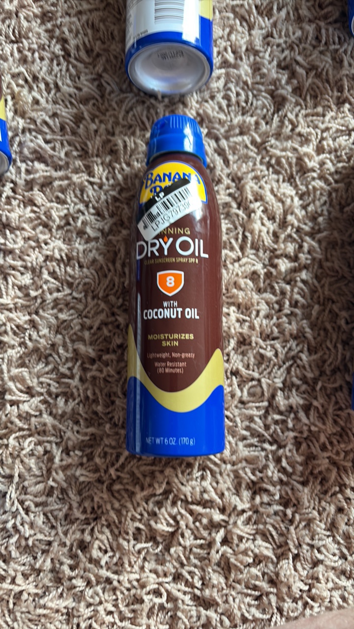 Banana Boat Brand Dry Tanning Oil Spray Can 8 SPF With Coconut Oil Lightweight and Not Greasy 6 Ounce Spray Can DOESNT EXPIRE UNTIL 2028