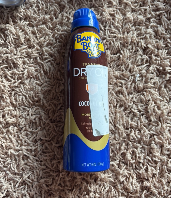 Banana Boat Brand Dry Tanning Oil Spray Can 8 SPF With Coconut Oil Lightweight and Not Greasy 6 Ounce Spray Can DOESNT EXPIRE UNTIL 2028