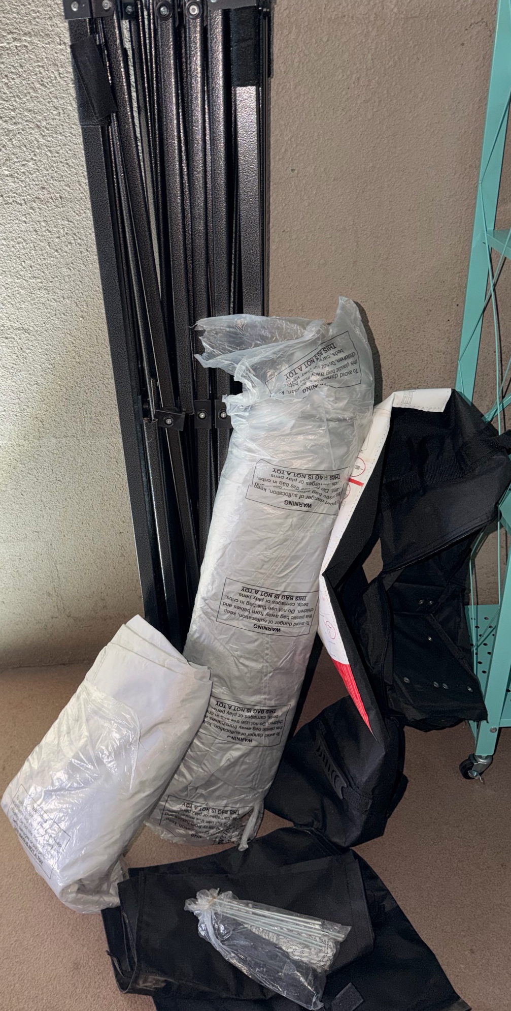 10x10 delux one button pop up canopy with side wall - see description