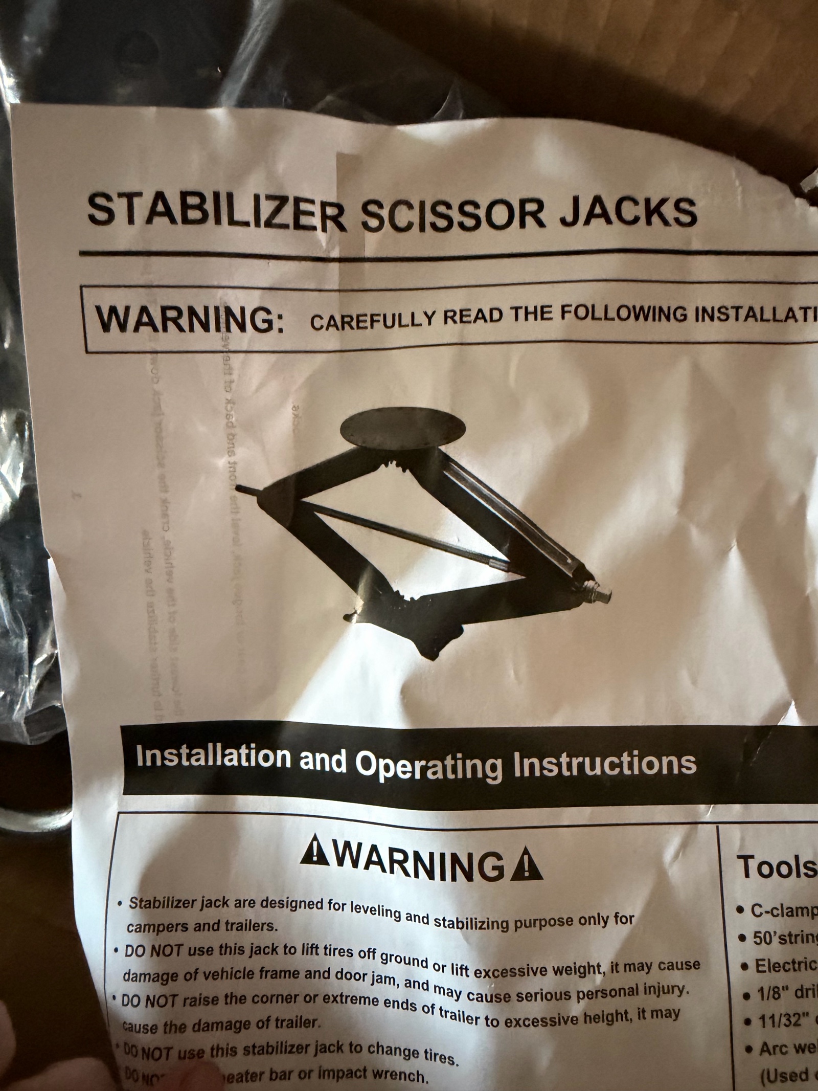 Stabilizer scissor jack tool