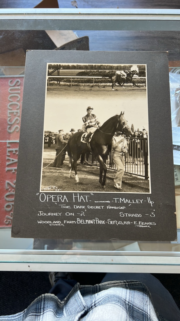 1939 opera hat Belmont park horse racing photograph
