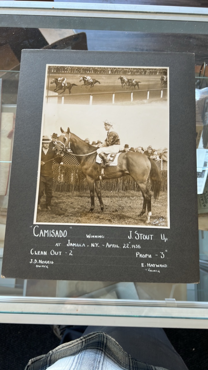 1938 camisado horse racing photograph