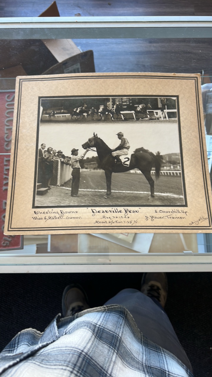 1946 Deauville beau horse racing photograph