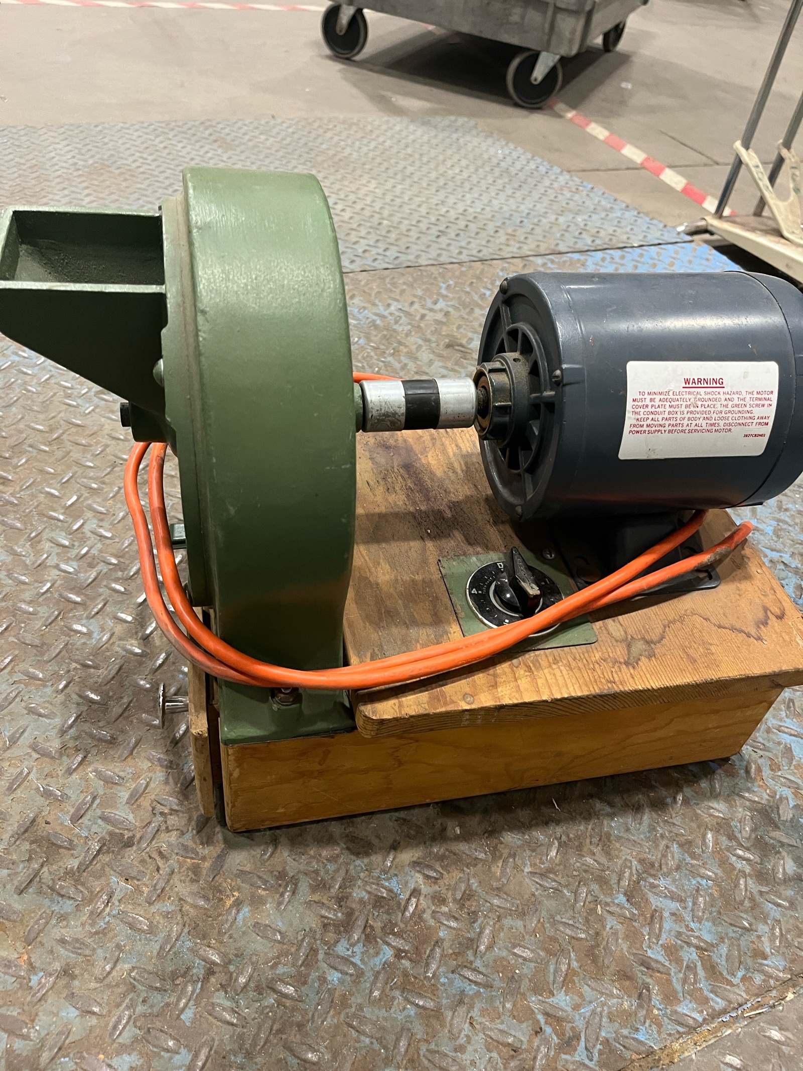 Strong Scott Grain Machine (607762)