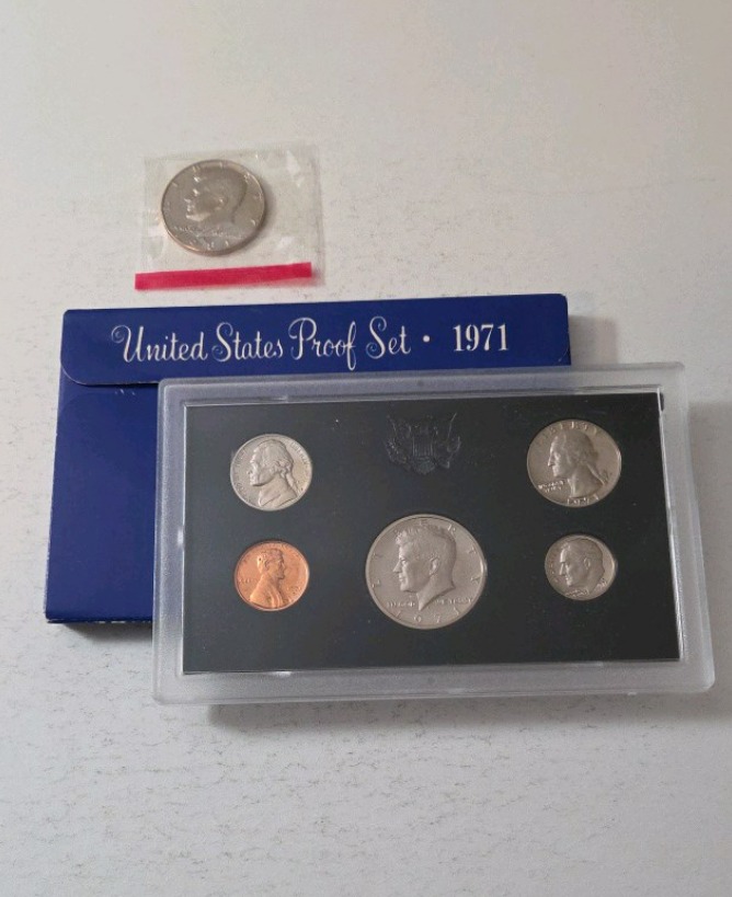 1971 US  Proof Set and 1981 Kennedy Half Dollar