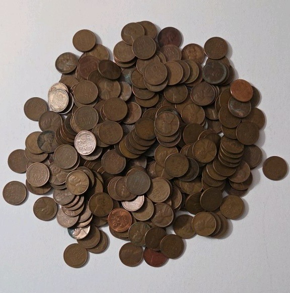 2 Pounds of Wheat Pennies - Mixed Dates