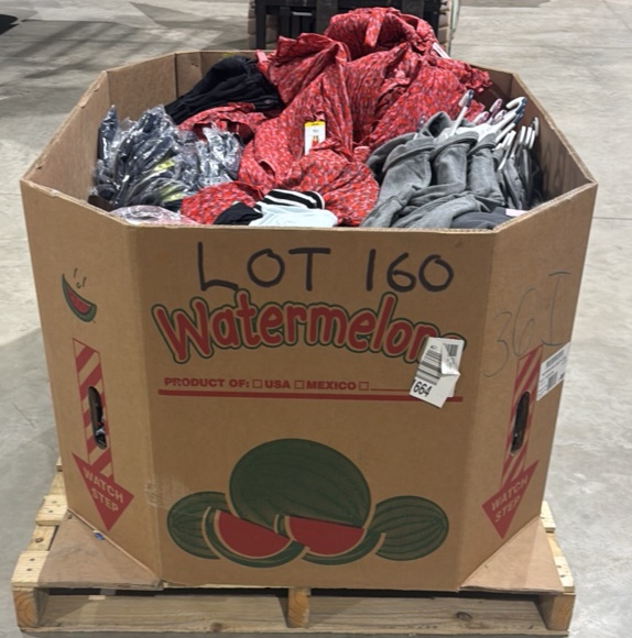 Pallet of Clothing - New with Tags