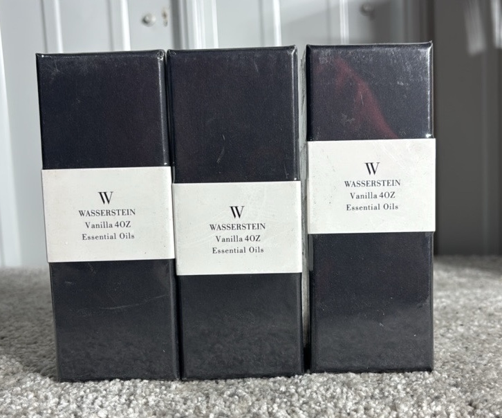 Lot of 3 100% Pure & Undiluted Therapeutic Grade Vanilla Essential Oil (4 oz)