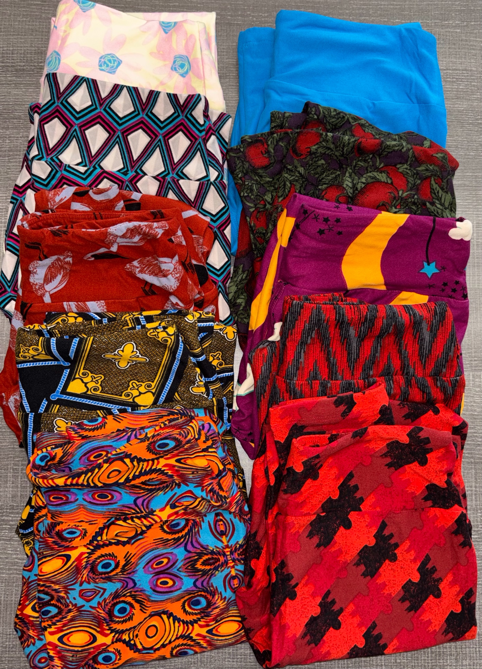 LuLaRoe Liquidation - Lot of 10-One-Size Leggings - MSRP $250
