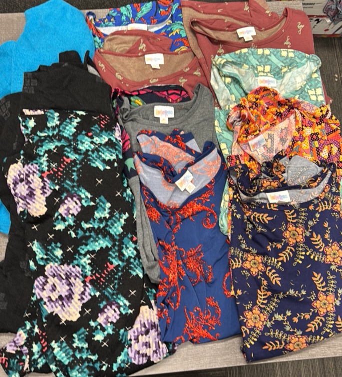 LuLaRoe Liquidation - Lot of 3- Sarah Cardigan, 8-Irma Tunic (Size XS) - MSRP $498