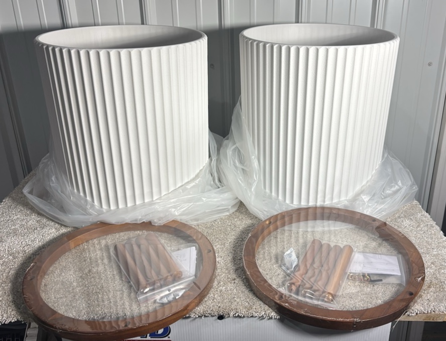 21.5 Capri Planter with Wood Stand by Veradek, 2-Pack