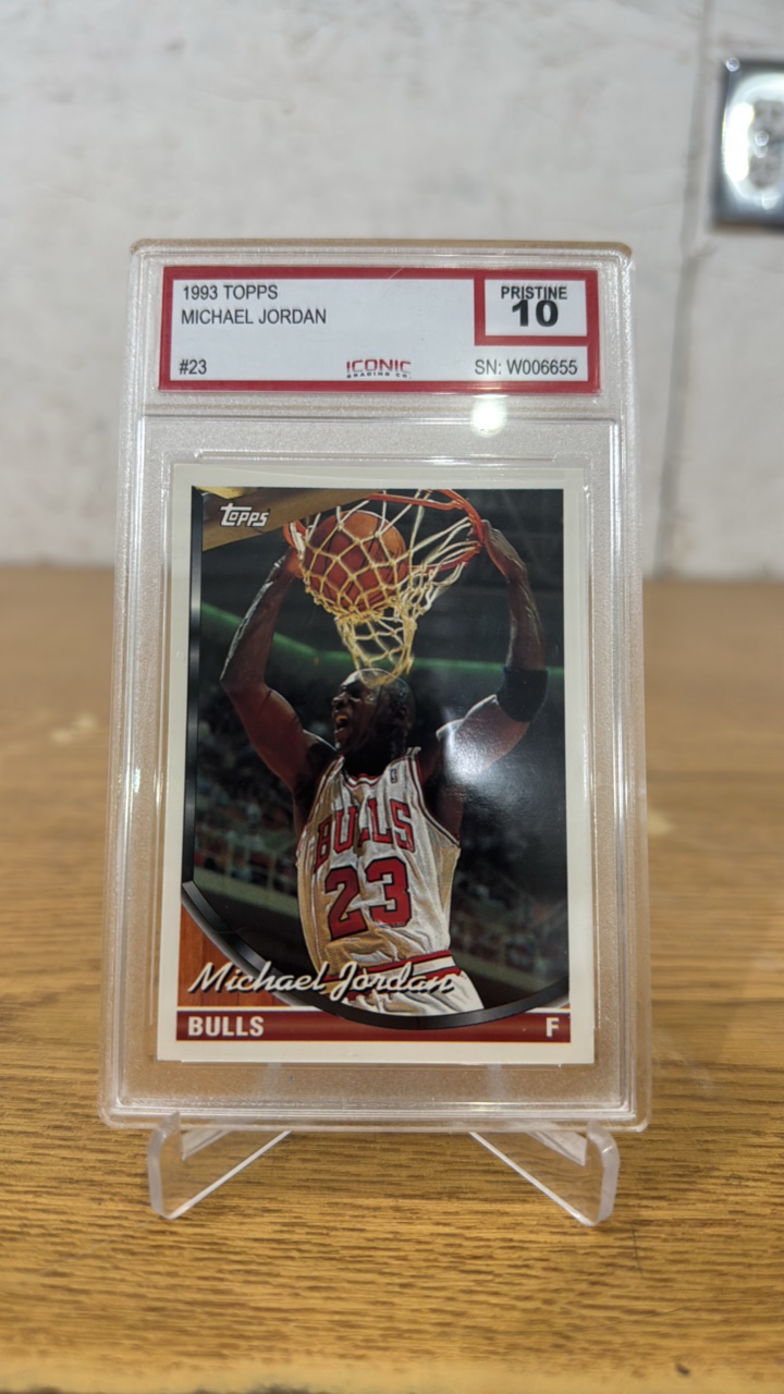 Iconic 10 Pristine 1993 Topps Michael Jordan