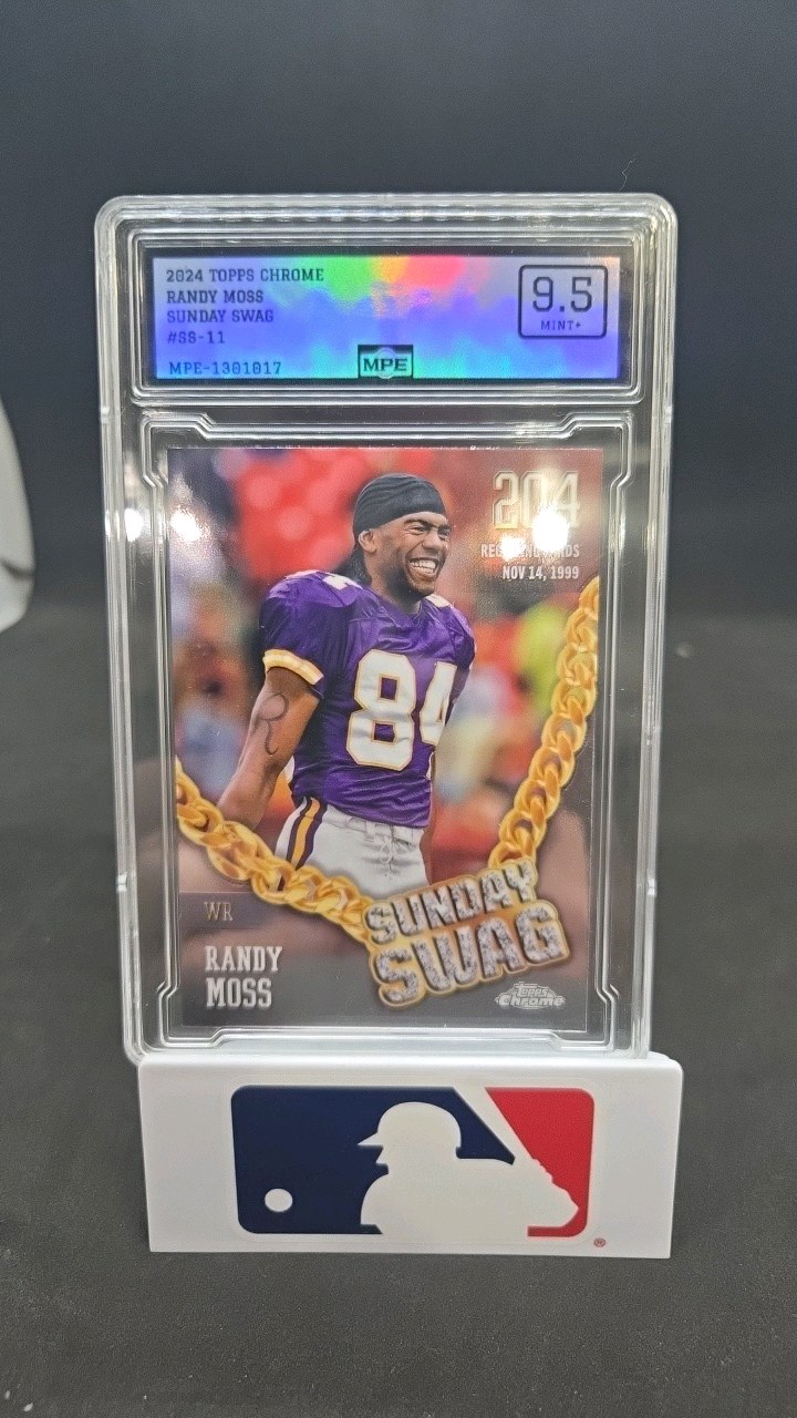 2024 TOPPS CHROME RANDY MOSS SUNDAY SWAG INSERT 9.5 MINT 