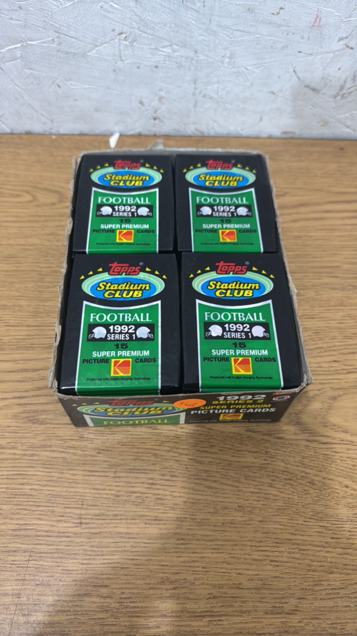 1992 Stadium Club Football 36 Pack Box