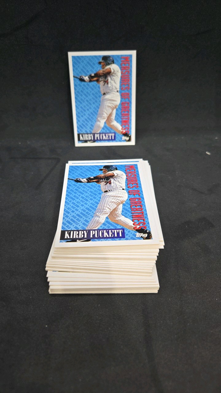 (50) 1994 TOPPS KIRBY PUCKETT BASEBALL CARD LOT