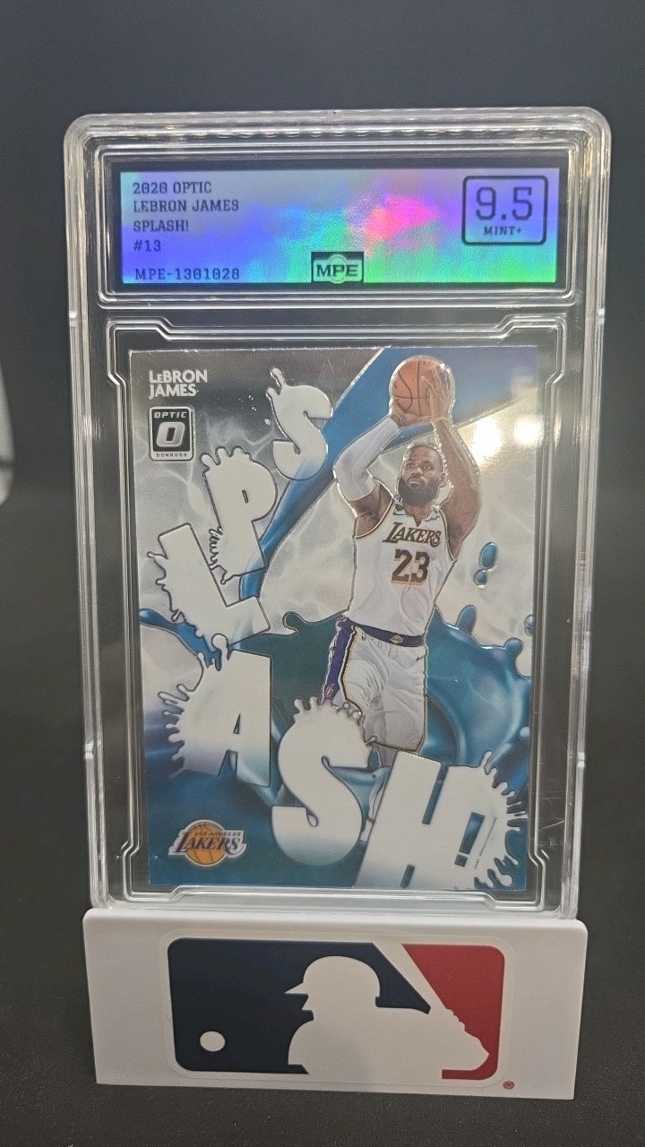 2020 OPTIC LEBRON JAMES SPLASH INSERT MINT9.5