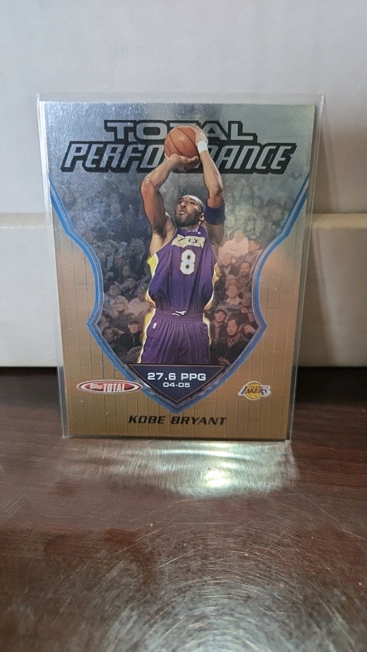 2006 TOPPS KOBE BRYANT TOTAL PERFORMANCE INSERT CARD
