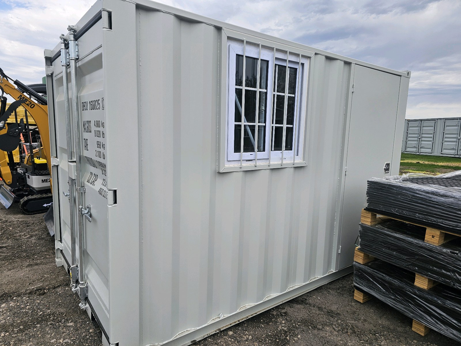 Unused 2026 11 FT CONTAINER IRC 11