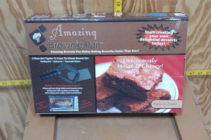 amazing brownie pan