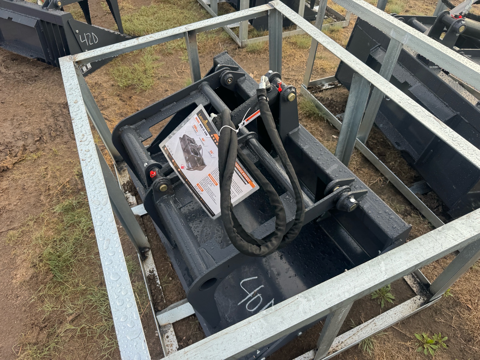 LandHonor 2026 Unused MGB-72-44W Grapple Bucket
