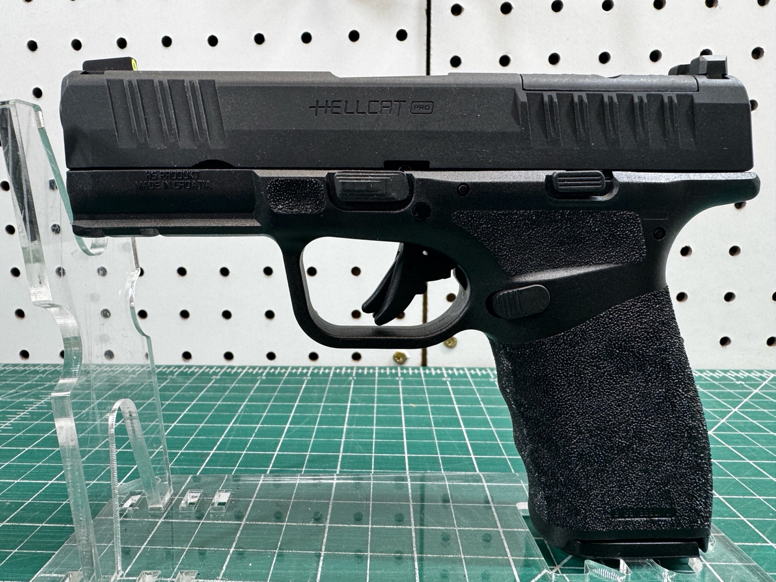 Springfield Hellcat Pro Semi Auto Pistol 3.5 Barrel 15 Round Magazine