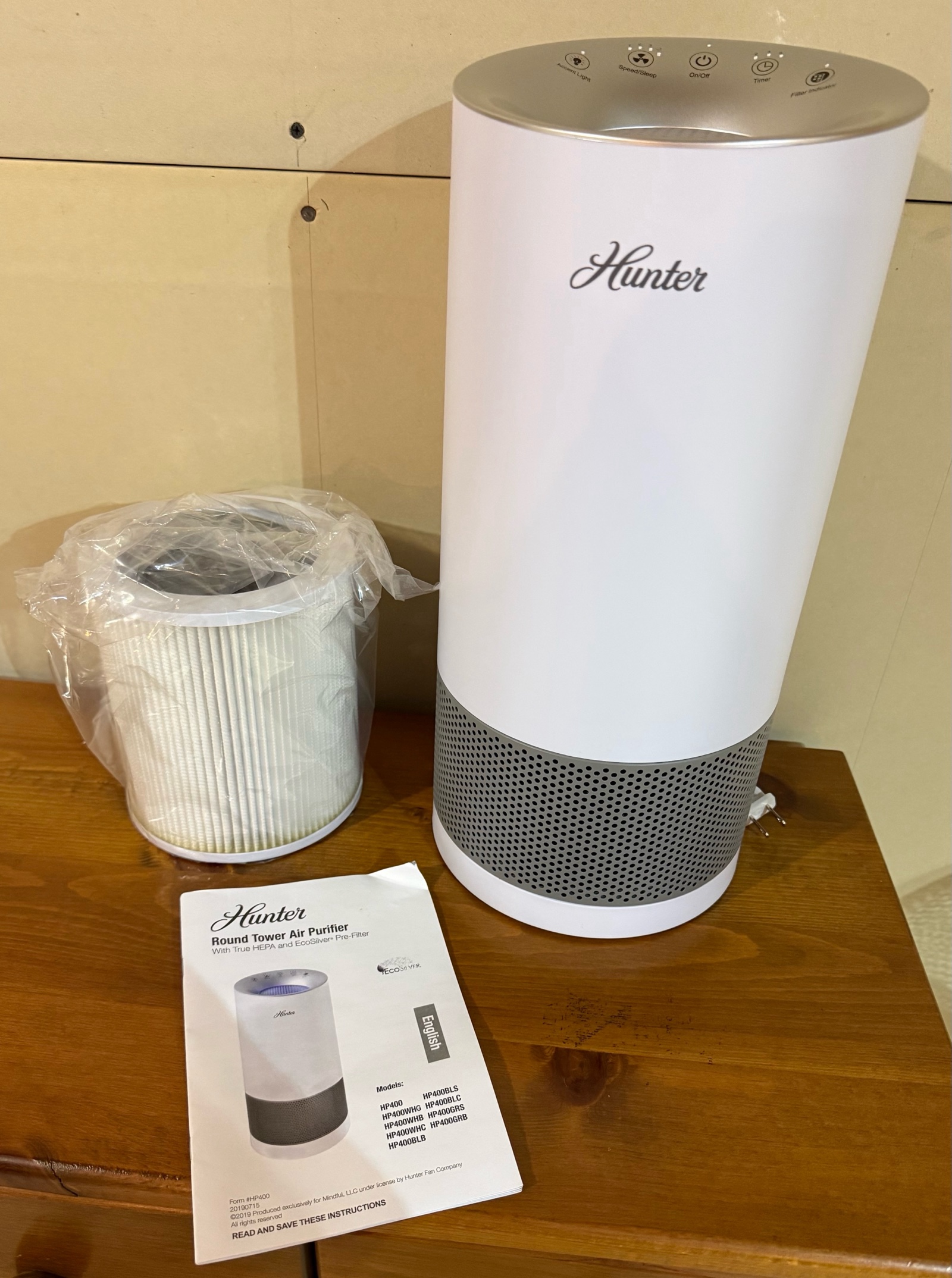 Hunter Round Tower Air Purifier