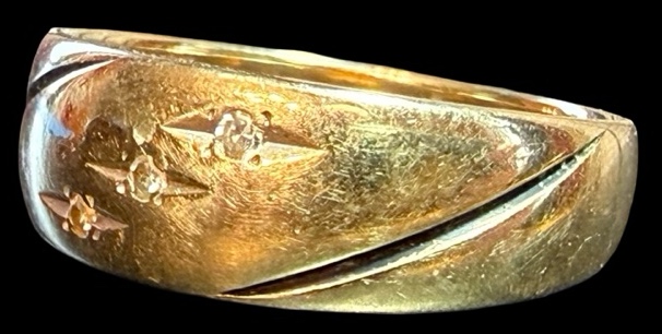 14K Mens Gold Ring - Size 9.5