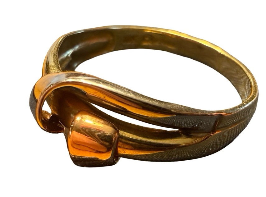 Size 8 - 10k Gold Twist Ring
