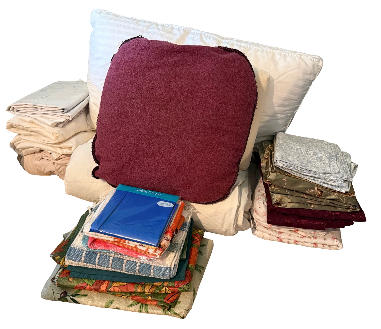 Variety of Linens & Pillows