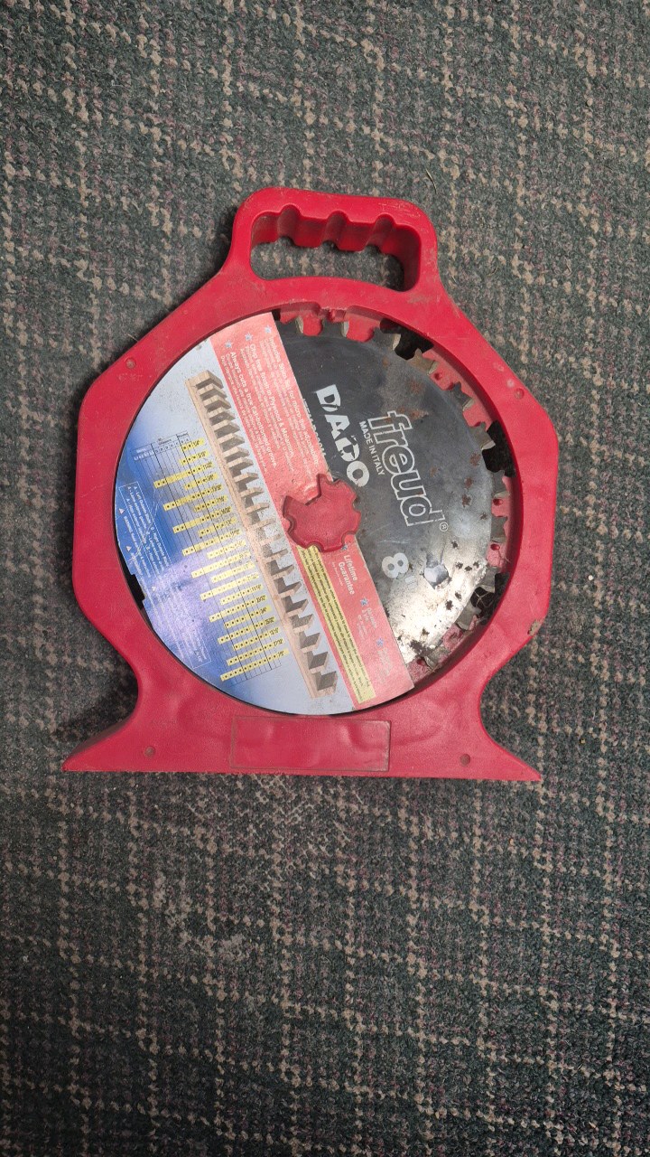 Dado blade set