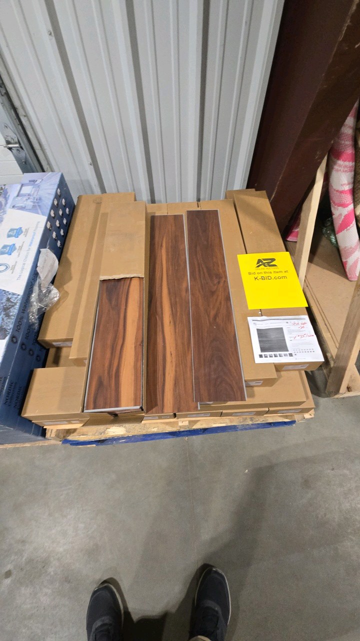 TrafficMaster Park End 6 MIL x 6 in. W x 36 in. Waterproof Dark Brown Wood Look Click Lock Vinyl Plank Flooring (479 sq. ft.)