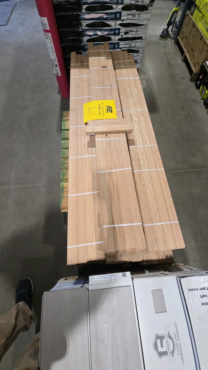 260 square feet of 34 real oak flooring.