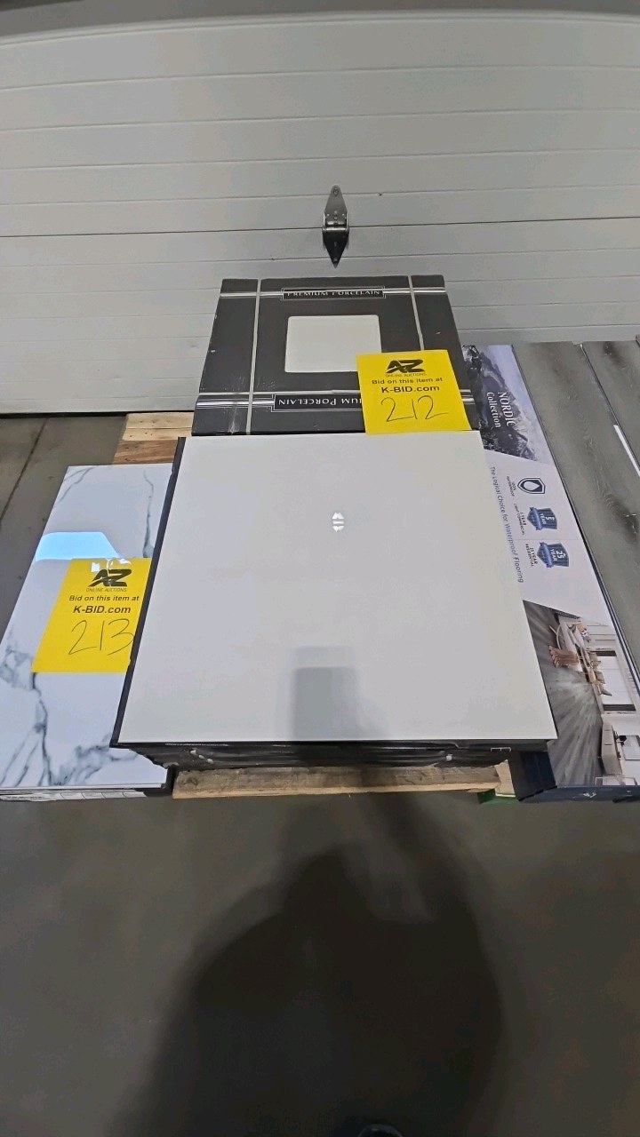 256 SF of Msi Yulong White 24 in. x 24 in. Floor  Wall Tile