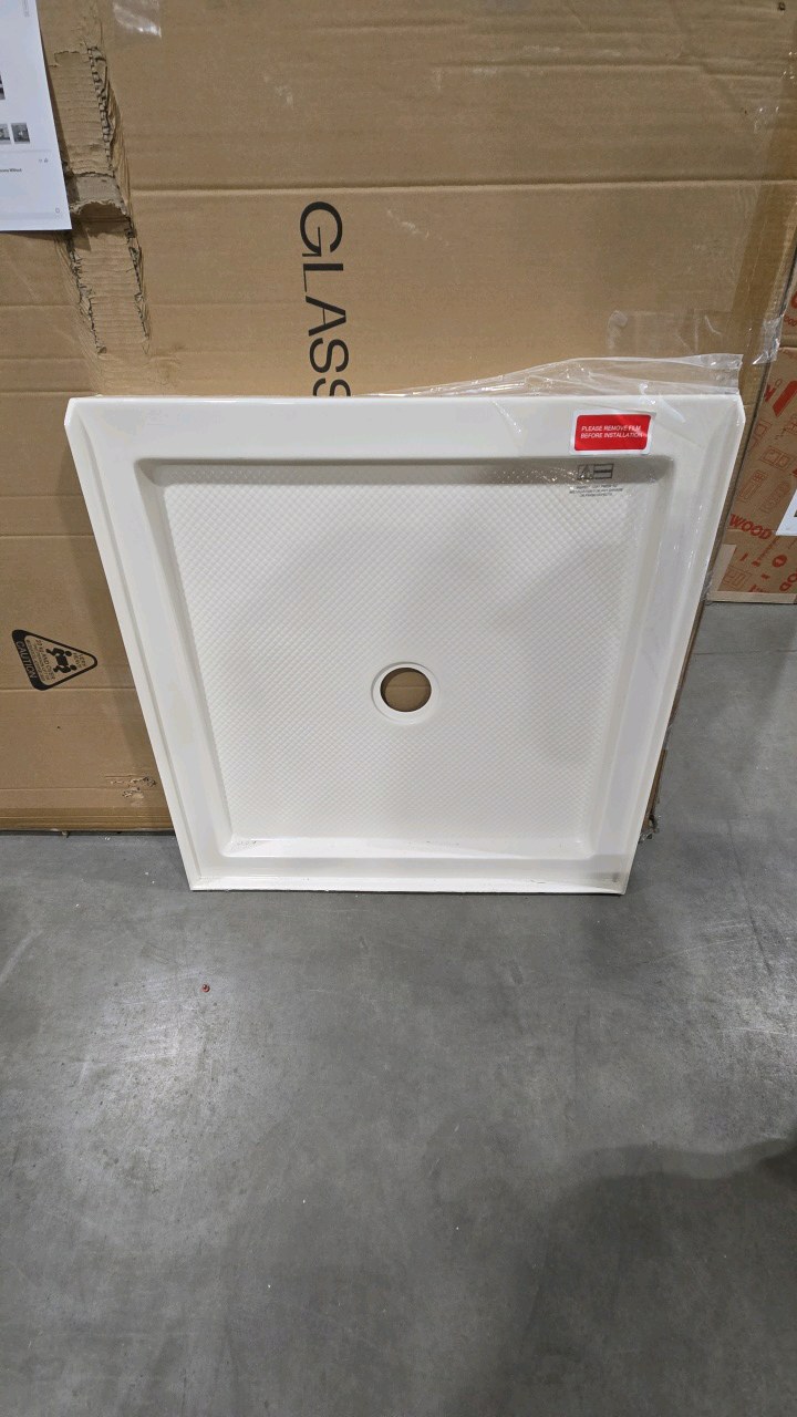 DreamLine SlimLine 32 in. x 32 in. Single Threshold Alcove Shower Pan Base in Biscuit with Center Drain Q