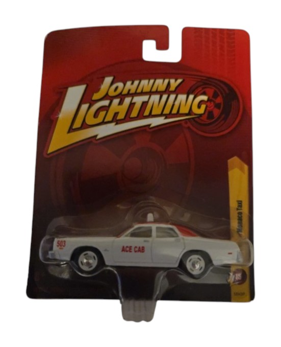 Johnny Lightning 1977 Dodge Monaco Taxi #15 ABC Cab (2011) Collectible Car