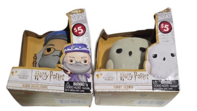 Lot of Harry Potter Wizarding World ALBUS DUMBLEDORE & FURRY HEDWIG Collectibles