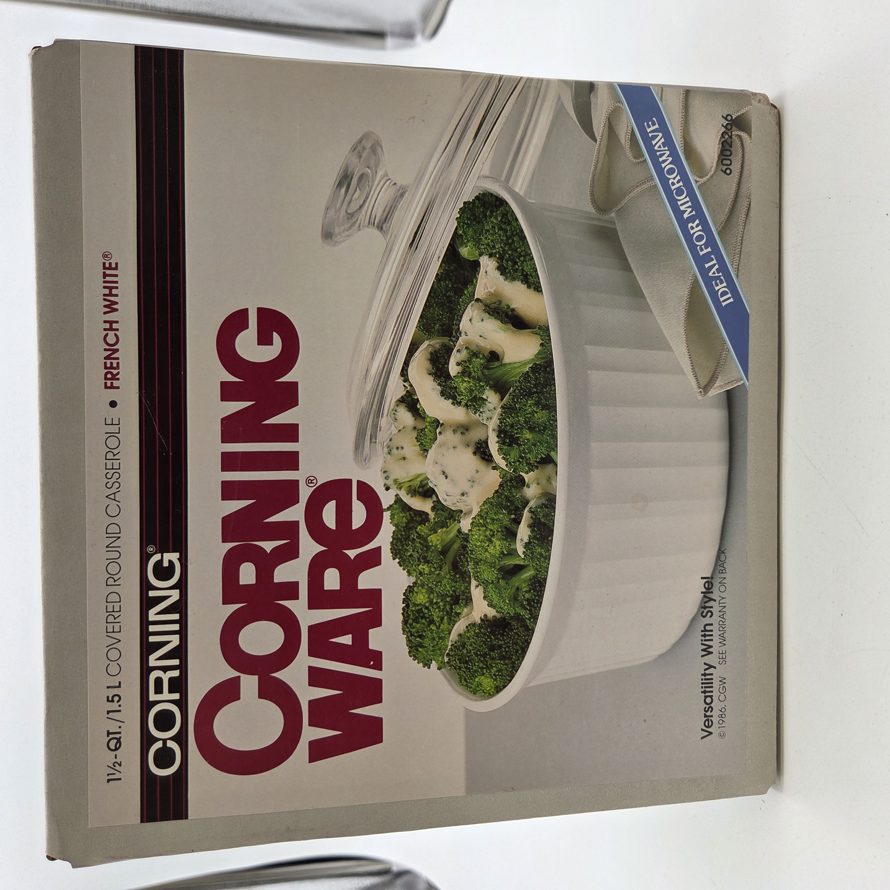 CorningWare French White 1.5L Covered Round Casserole 6002266 Microwave Safe