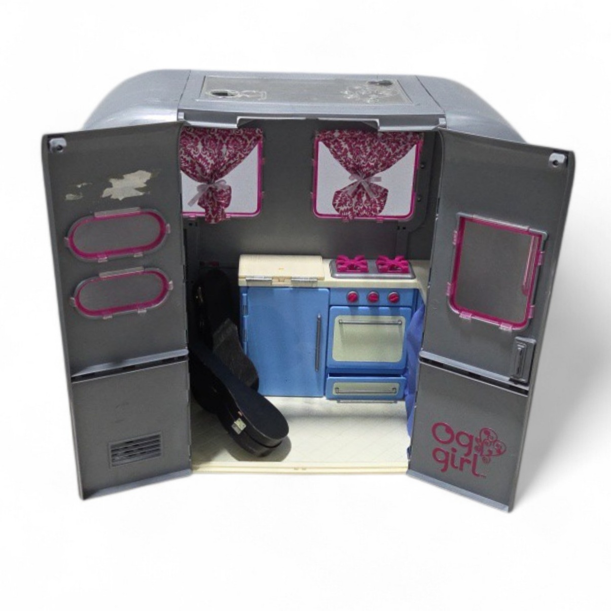 Our Generation OG Girl Camper Playset with Mini Instrument Cases