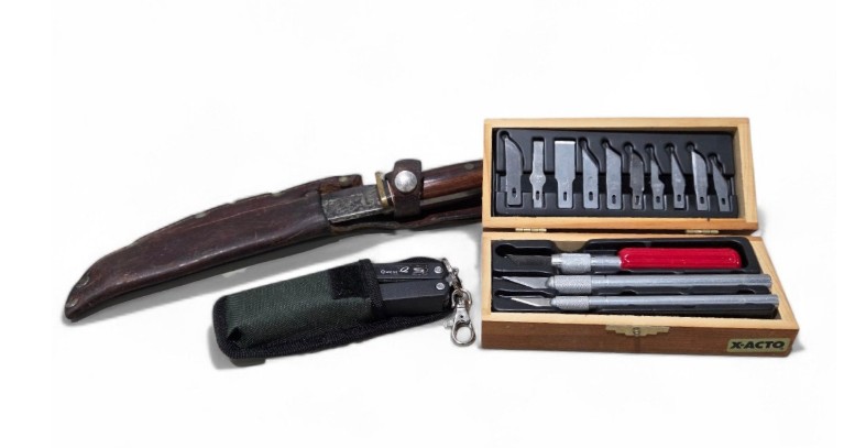 Western USA W36 Fixed Blade Knife, X-Acto Set and Multi-Tool