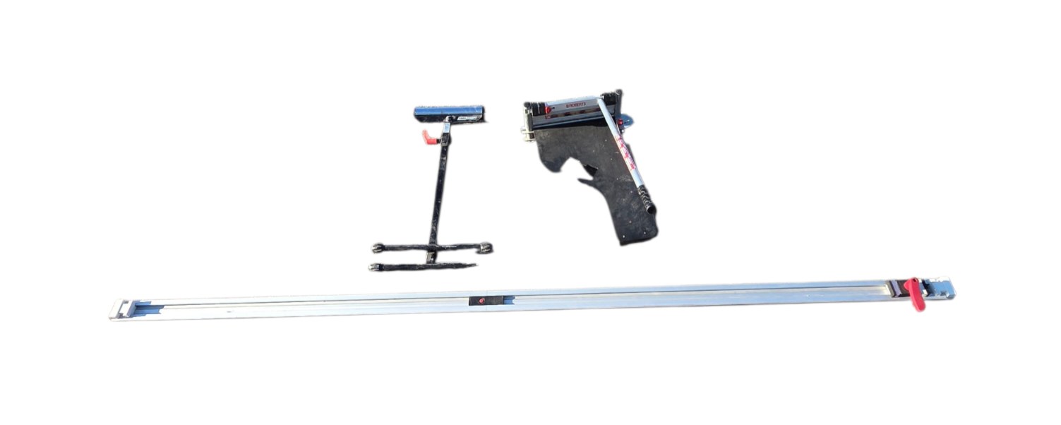 Roberts Flooring Cutter With Tool Shop Roller Stand and Cutting Guide Rail
