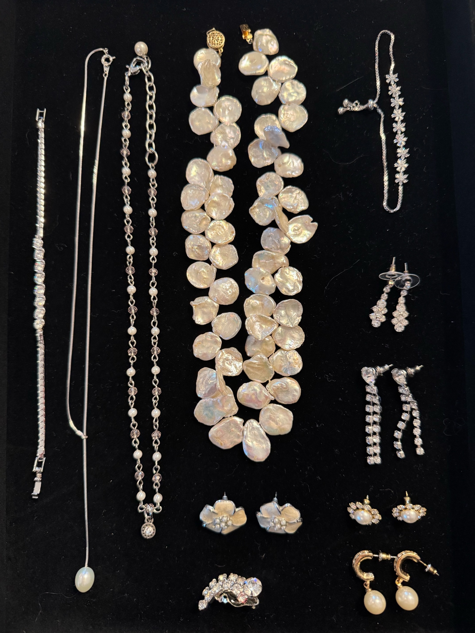 Bridal Accessories and Jewelry 1 1