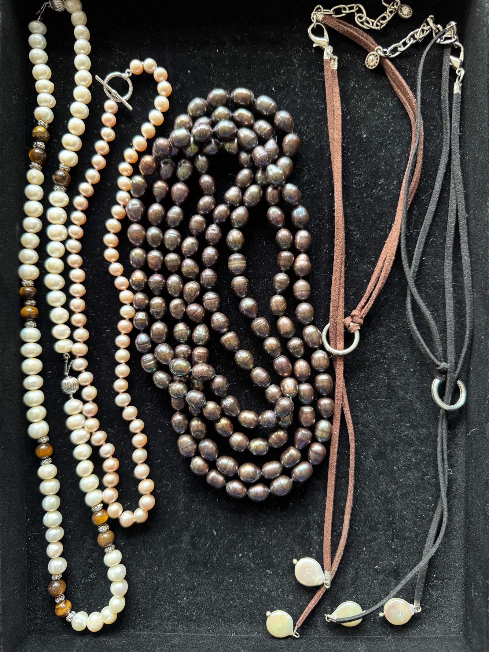 Unique pearlstone necklaces